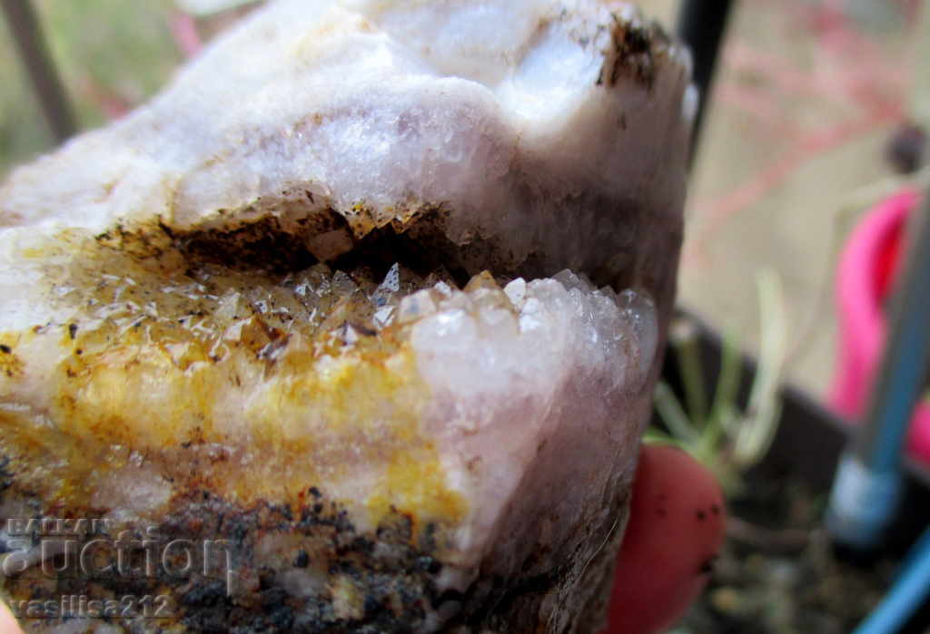 Auction Amethyst Auction Amethyst