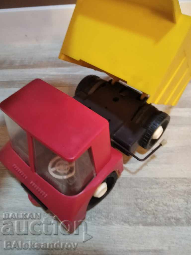 A big truck of the USSR with price 22.00 BGN | € 11.25 A big truck of the USSR with price 22.00 BGN | € 11.25