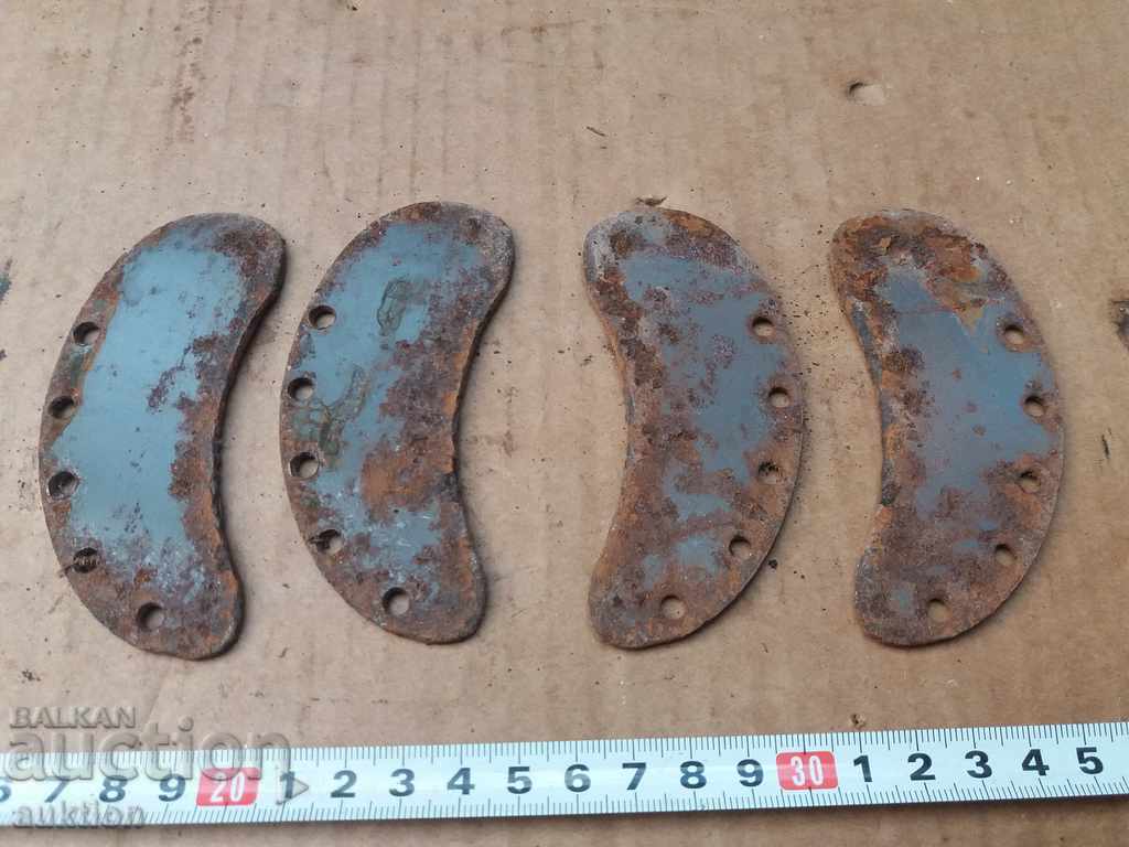 ΣΕΤ 4 ΠΕΤΤΑΛΑ ΣΦΥΡΗΤΟΒΟΥΦΑΛΙΩΝ με τιμή 2.49 BGN | € 1.27