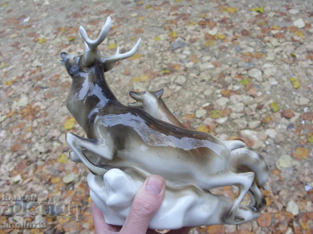 Livrarea VECHI PORCELAN ROYAL DUX