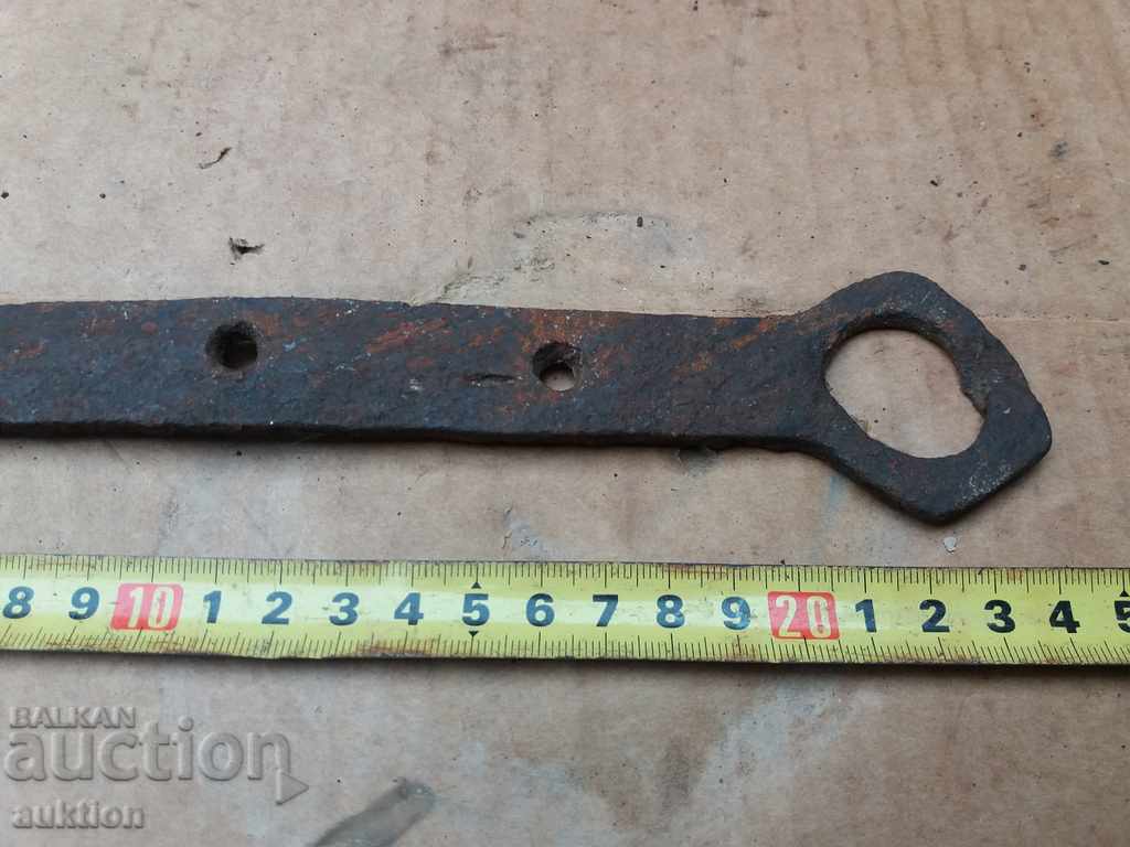 Delivery of REVIVAL FORGED LOCK, MANDALO - CRANE