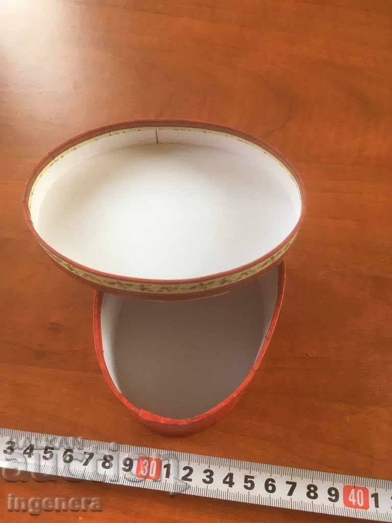 Delivery of BOX OVAL CHRISTMAS NEWLY PRESSED CARDBOARD