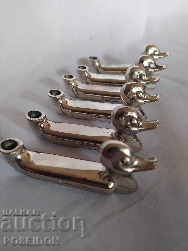 Auction CUTLERY STANDS Auction CUTLERY STANDS