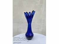 Frumoasă vază de artă din sticlă cobalt №1067