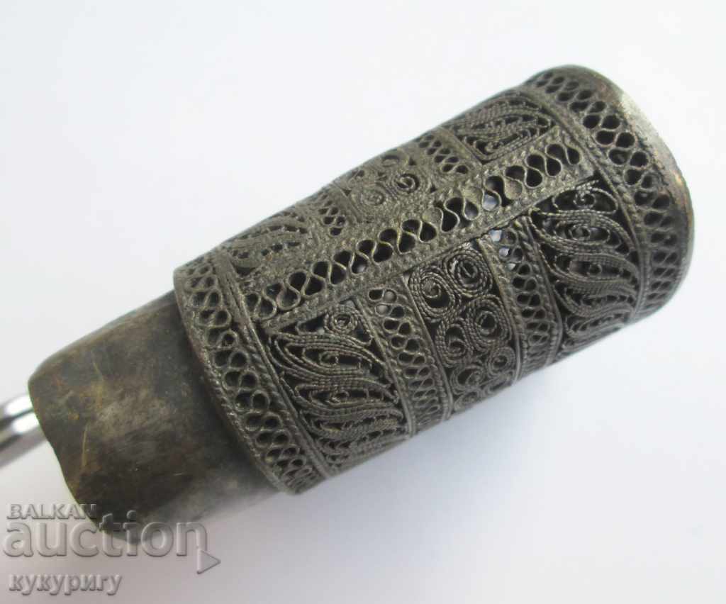 Half old Revival filigree box box - 5