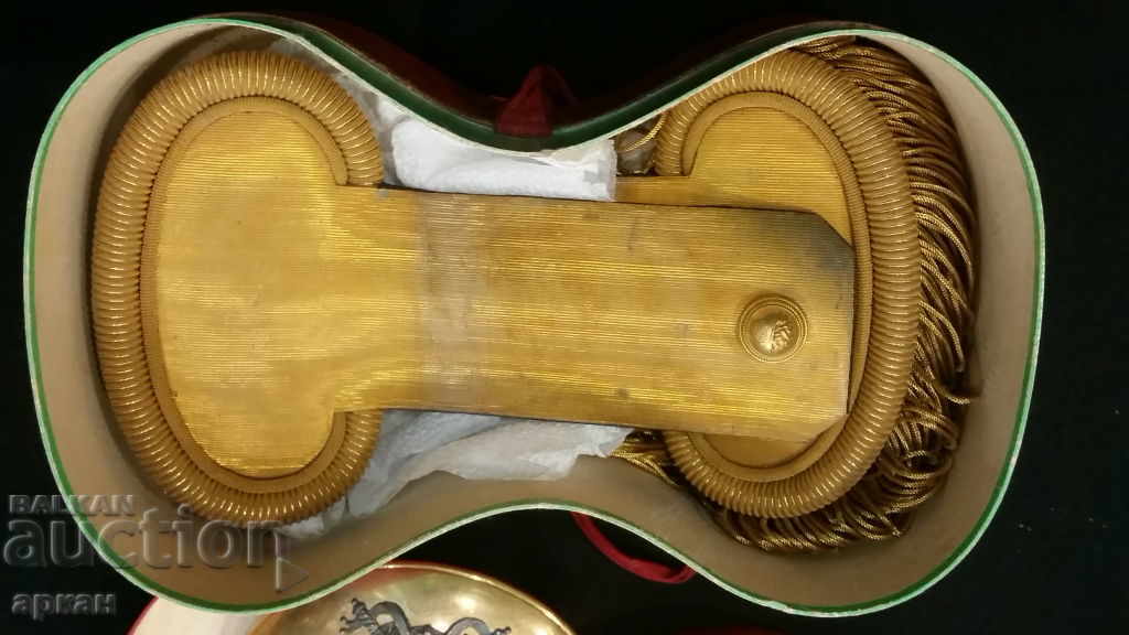 France set of epaulettes and ornaments France set of epaulettes and ornaments