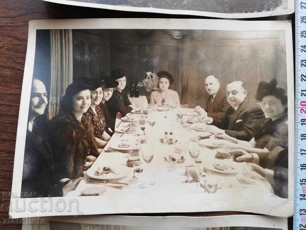 Auction 3 old photos - in Sofia restaurant Auction 3 old photos - in Sofia restaurant