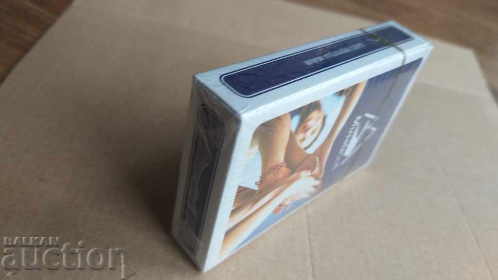 Delivery of Playing cards Delivery of Playing cards