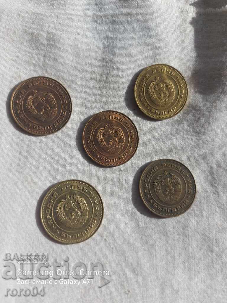 5 HUNDREDS OF 1990 - 5 PIECES - 5 5 HUNDREDS OF 1990 - 5 PIECES - 5