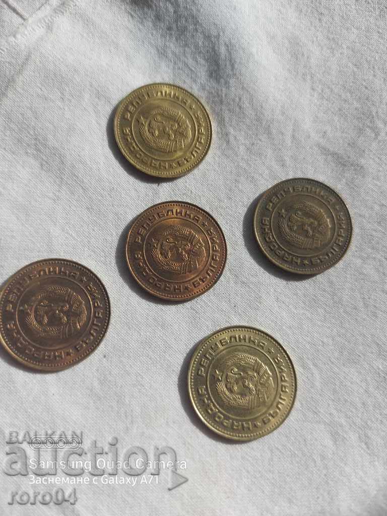 5 HUNDREDS OF 1990 - 5 PIECES - 6 5 HUNDREDS OF 1990 - 5 PIECES - 6