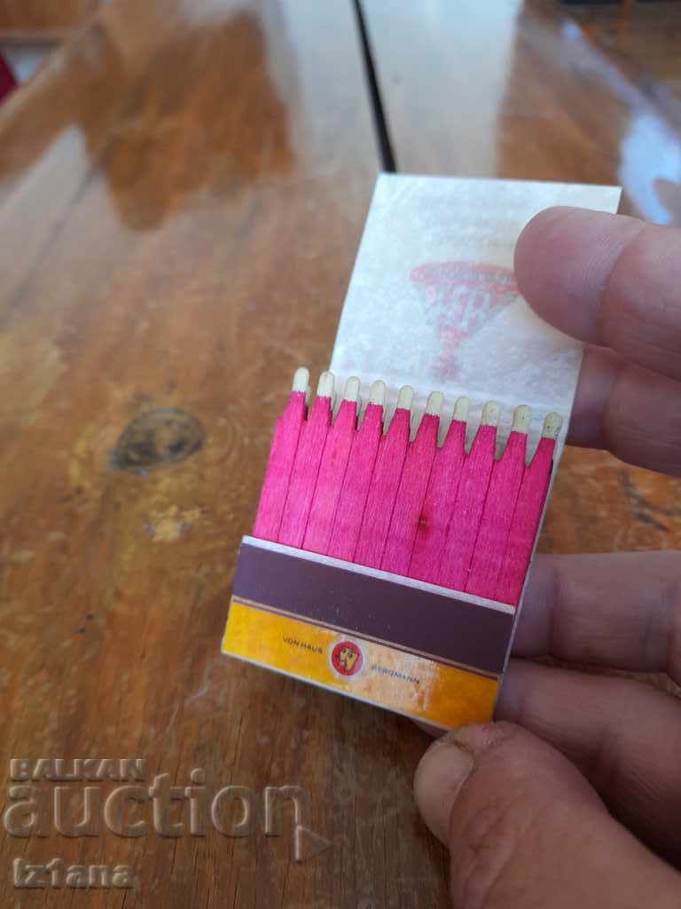 Delivery of Old matches Corecom, Corecom, HB