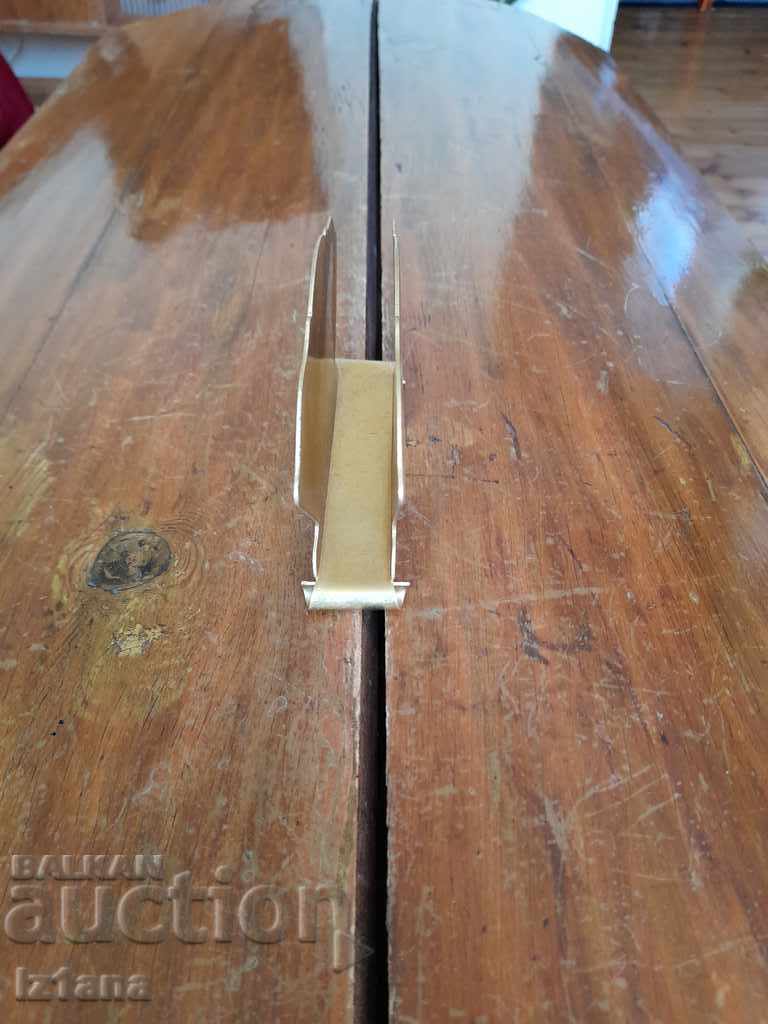 Auction  Old sailboat