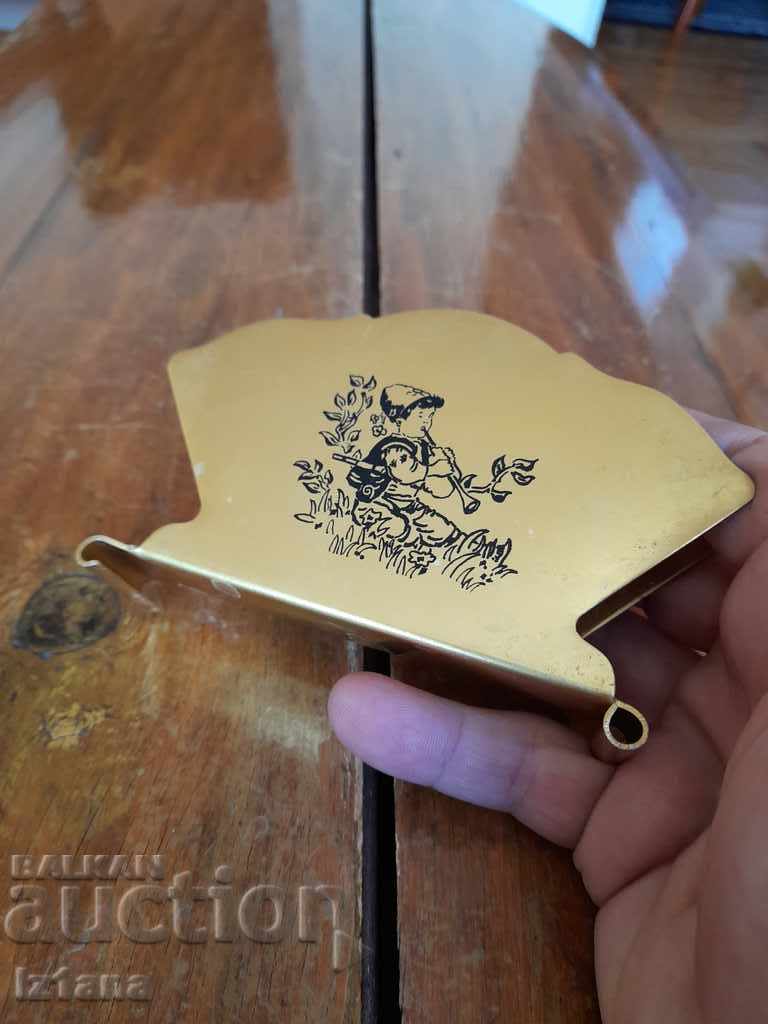 Delivery of Old sailboat