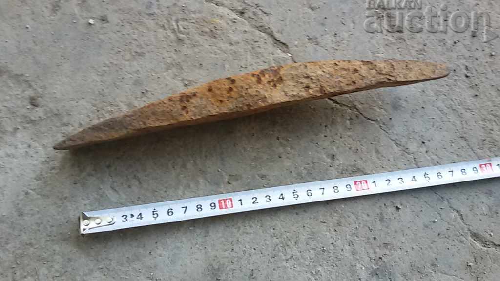 ancient stonemason's hammer tool with price 31.00 BGN | € 15.85 ancient stonemason's hammer tool with price 31.00 BGN | € 15.85