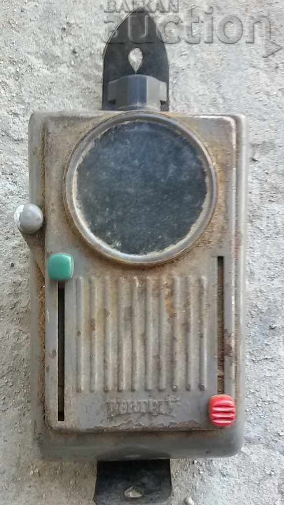 Delivery of pertrix 685 antique lantern signal bundeswehr Delivery of pertrix 685 antique lantern signal bundeswehr