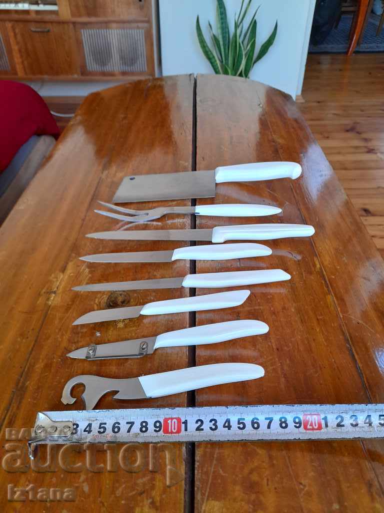 Delivery of Old kitchen utensils, tools Delivery of Old kitchen utensils, tools