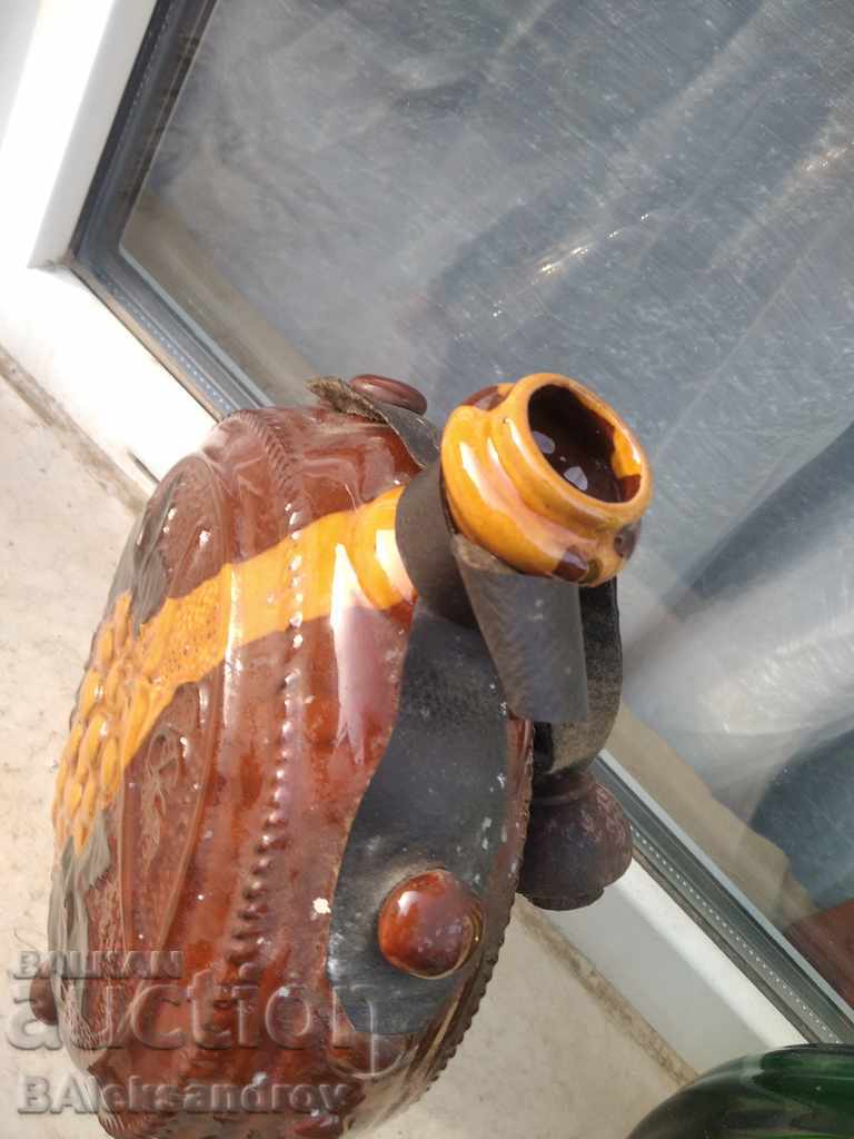 Delivery of Large ceramic vase