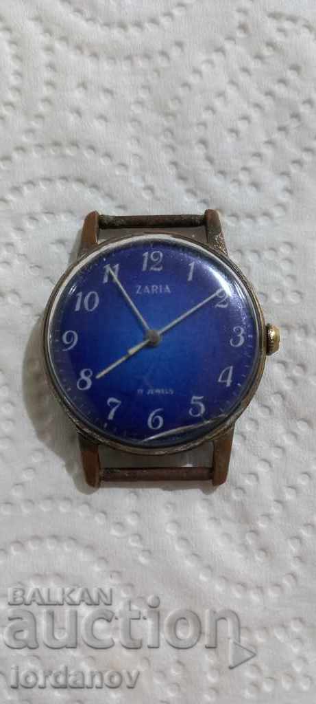 Ρολόι «Ζαριά» με τιμή 20.00 BGN | € 10.23 Ρολόι «Ζαριά» με τιμή 20.00 BGN | € 10.23