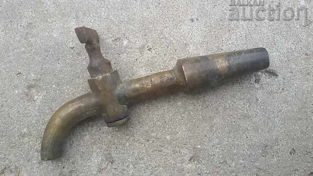 Delivery of antique bronze faucet Delivery of antique bronze faucet