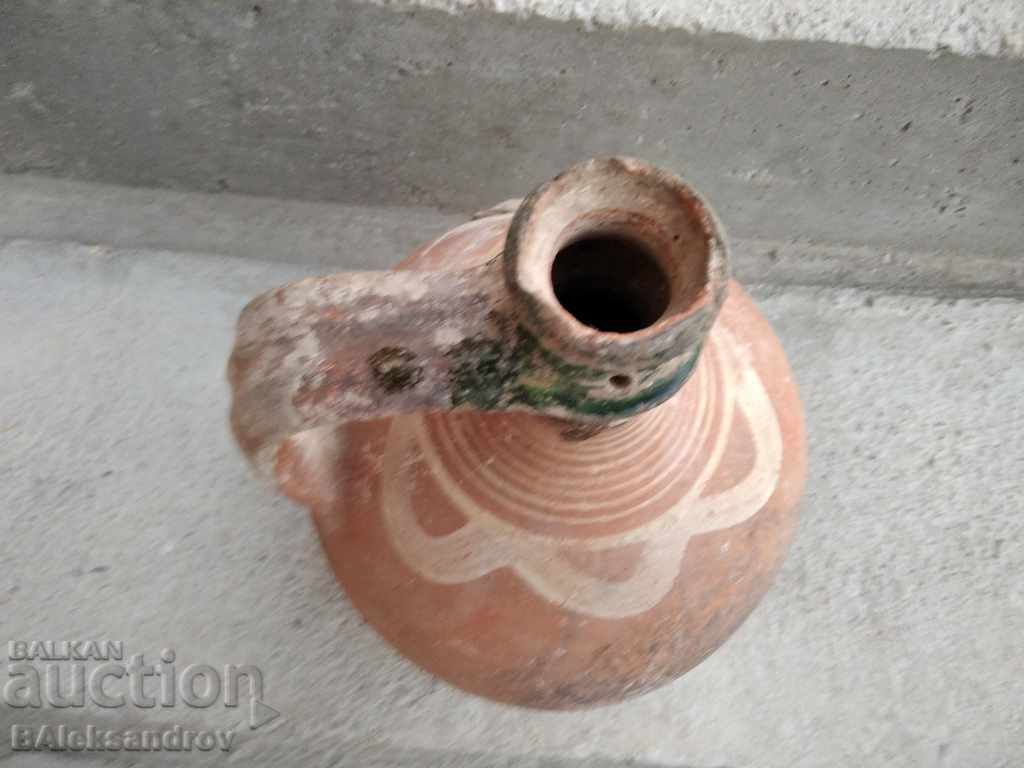 Auction Old pitcher Auction Old pitcher