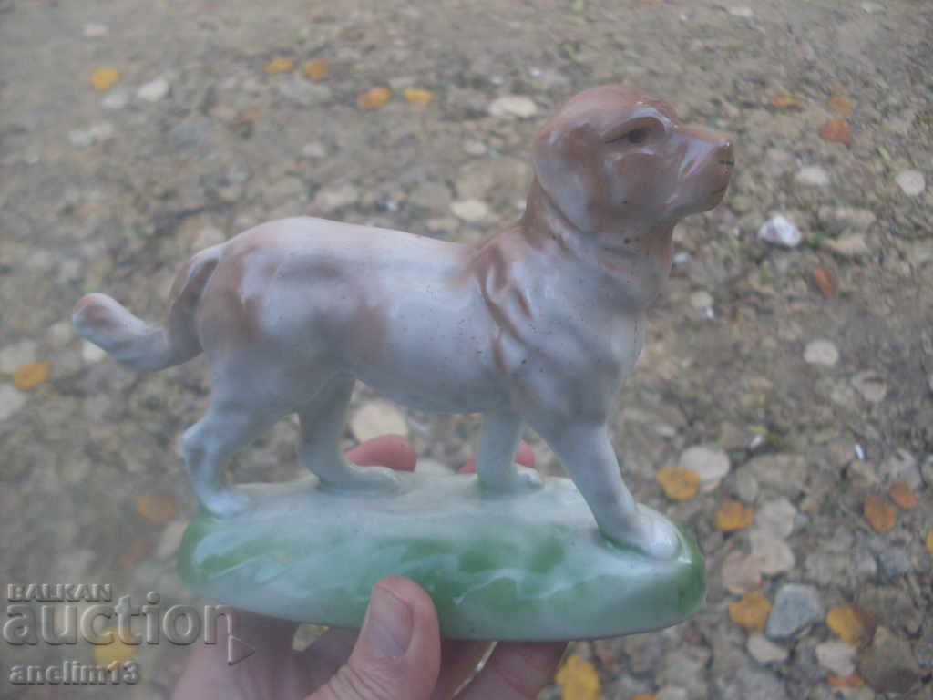 CAINE VECHI DE PORCELAN IZIDA KARAKACHAN CIOBAN