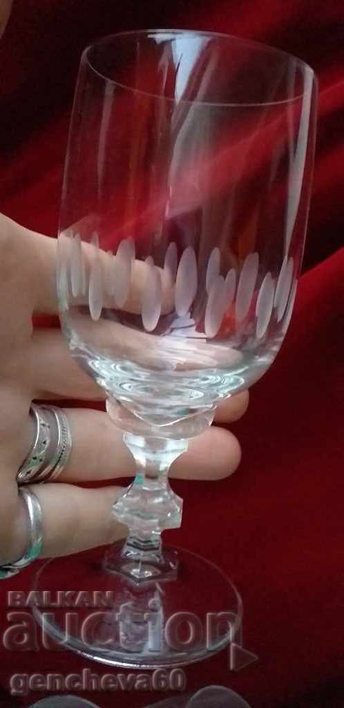 Crystal engraved aperitif glasses - 6 Crystal engraved aperitif glasses - 6
