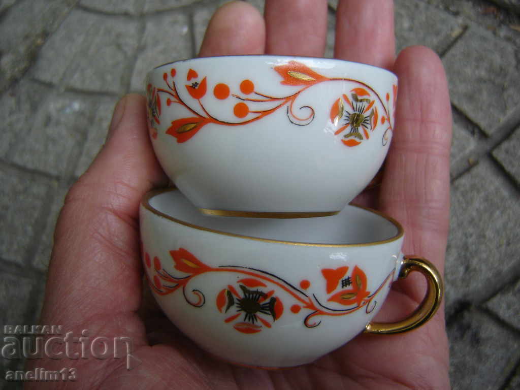 СССР ПОРЦЕЛАНОВИ ЧАШКИ ЛФЗ - 6 СССР ПОРЦЕЛАНОВИ ЧАШКИ ЛФЗ - 6