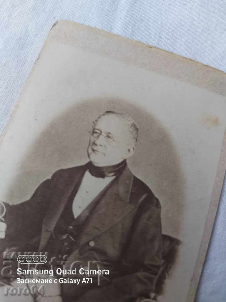 Delivery of STAR PHOTOGRAPHY - CARD Delivery of STAR PHOTOGRAPHY - CARD