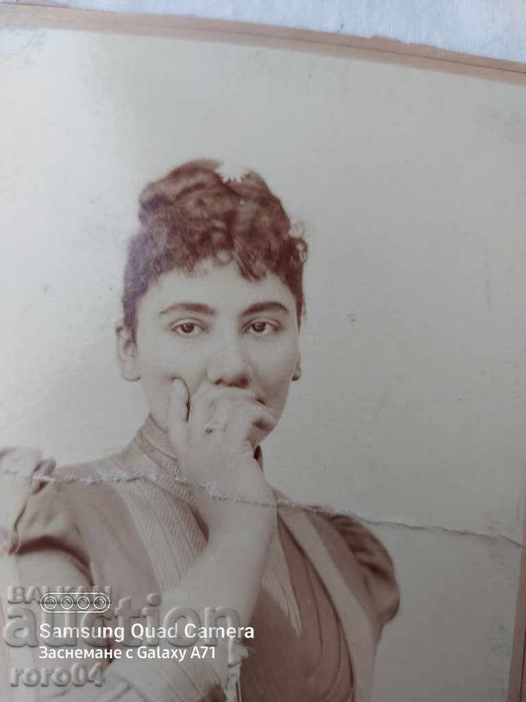 DIMITAR KARASTOYANOV with price 20.00 BGN | € 10.23