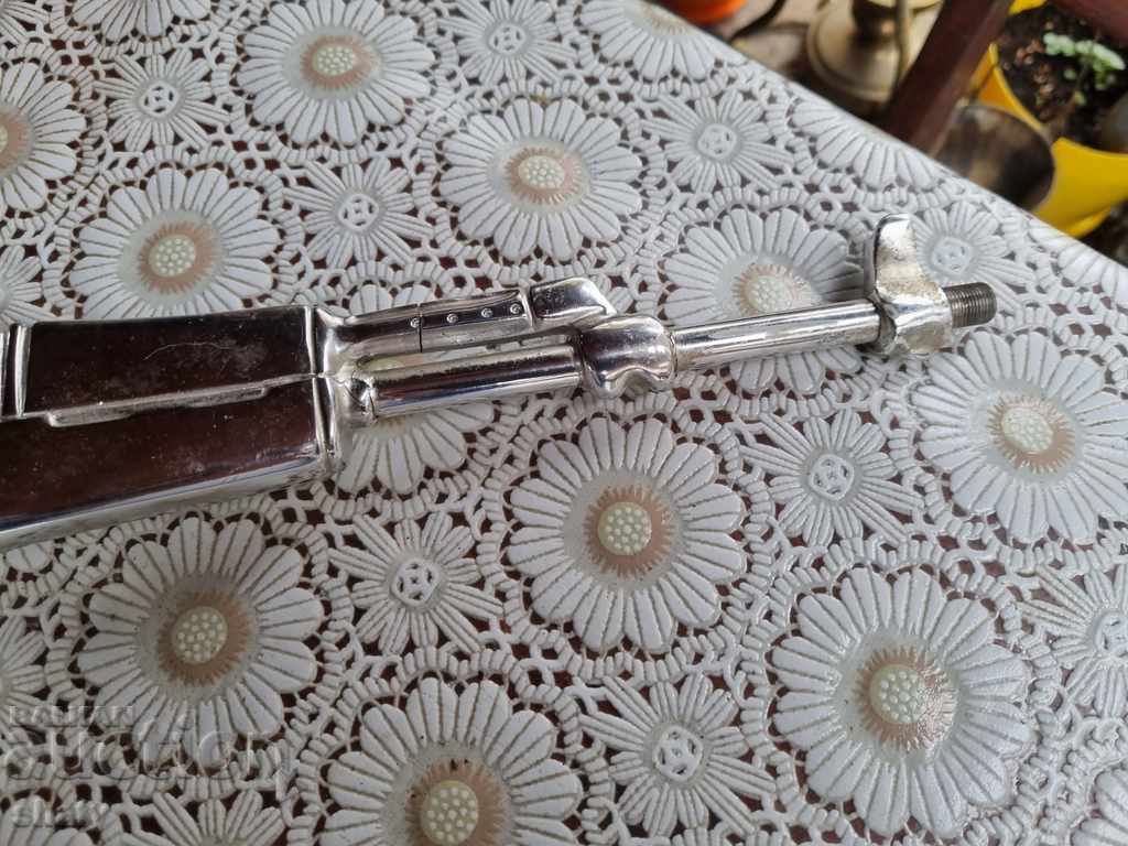 Delivery of Metal Kalashnikov AK76 Delivery of Metal Kalashnikov AK76