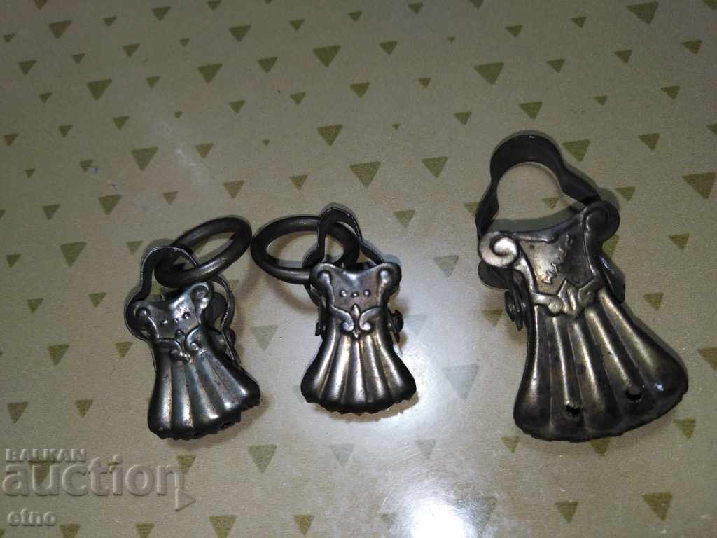 3 ΣΦΙΓΚΤΕΣ ΚΟΥΡΤΙΝΑΣ ΡΕΤΡΟ - 5 3 ΣΦΙΓΚΤΕΣ ΚΟΥΡΤΙΝΑΣ ΡΕΤΡΟ - 5