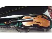 violin with suitcase