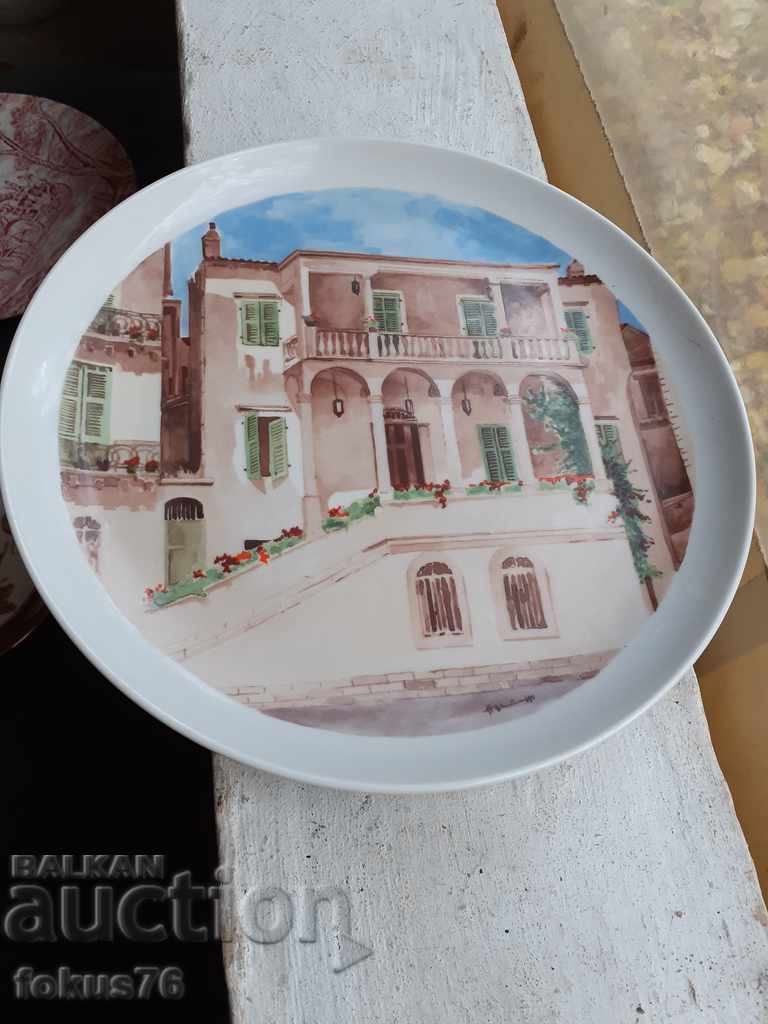 Greek porcelain plate for porcelain wall with price 79.00 BGN | € 40.39 Greek porcelain plate for porcelain wall with price 79.00 BGN | € 40.39
