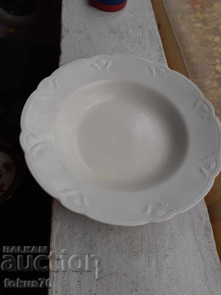 Porcelain plate Johnson Bros England porcelain with price 130.00 BGN | € 66.47 Porcelain plate Johnson Bros England porcelain with price 130.00 BGN | € 66.47
