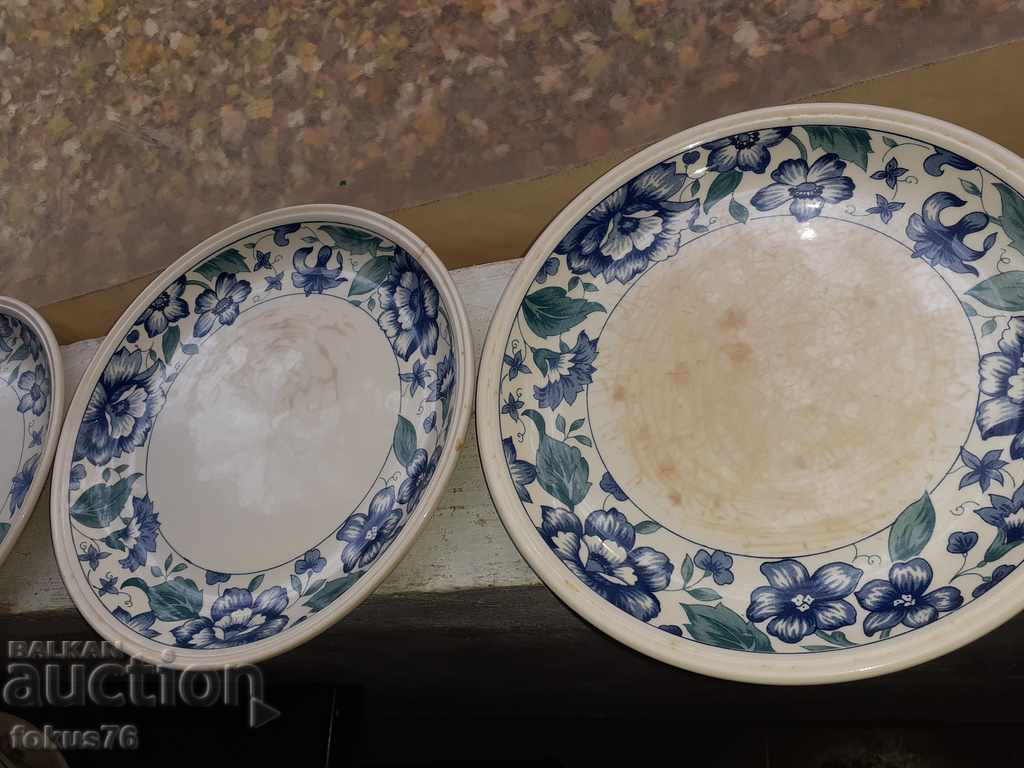 Lot of three porcelain plates Staffordshire England porcelain - 5 Lot of three porcelain plates Staffordshire England porcelain - 5