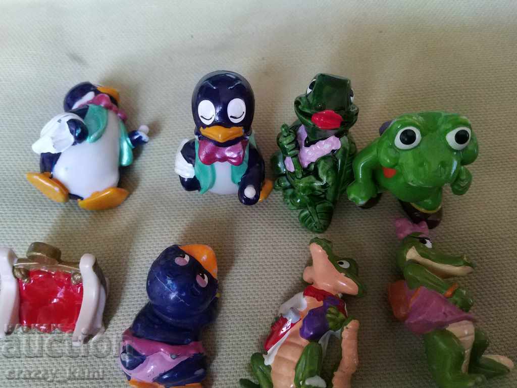 Kinder figurines - 5 Kinder figurines - 5