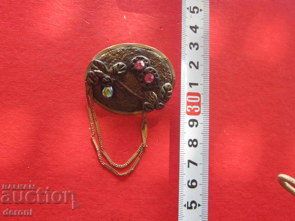 Unique Gold Plated Brooch with Stones 6 with price 10.00 BGN | € 5.11 Unique Gold Plated Brooch with Stones 6 with price 10.00 BGN | € 5.11