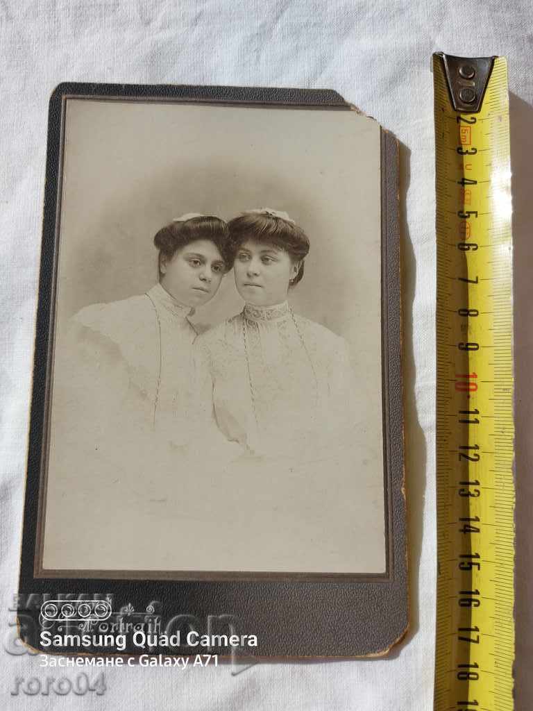 Delivery of DOCTOR MARK - PHOTOGRAPHER - SVISHCHOV Delivery of DOCTOR MARK - PHOTOGRAPHER - SVISHCHOV