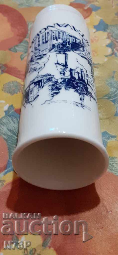 Auction PORCELAIN VASE ... BYGDO .. Auction PORCELAIN VASE ... BYGDO ..