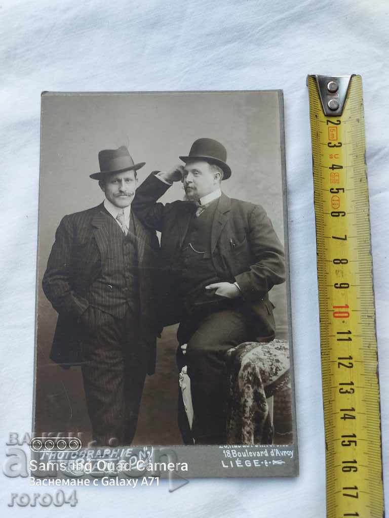 Delivery of STAR PHOTOGRAPHY - CARD