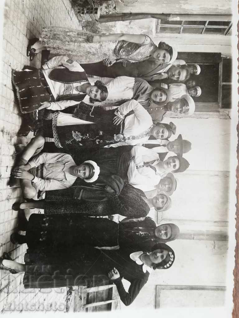 old photo with price 4.00 BGN | € 2.05 old photo with price 4.00 BGN | € 2.05