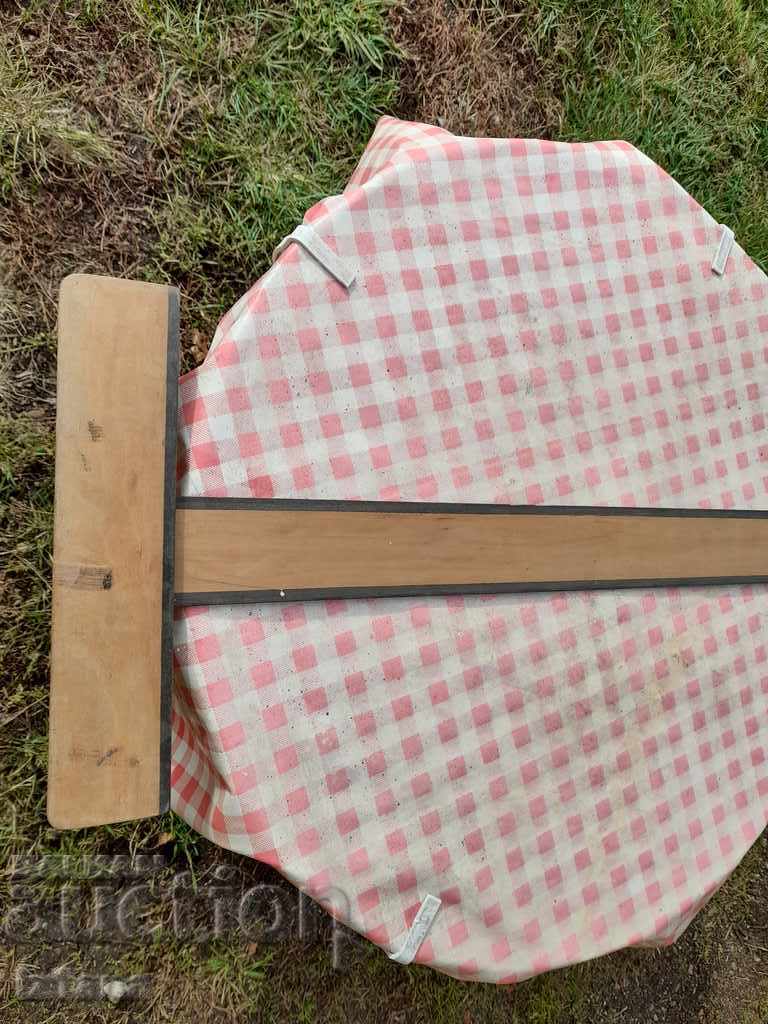 Old tailoring line with price 35.00 BGN | € 17.90 Old tailoring line with price 35.00 BGN | € 17.90