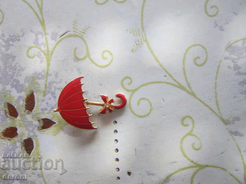 Delivery of Great gilded brooch with enamel Delivery of Great gilded brooch with enamel