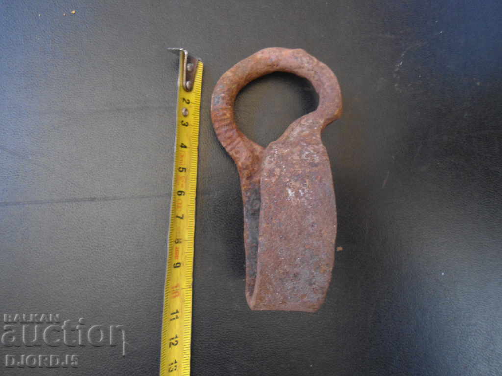 Delivery of Old wrought iron Delivery of Old wrought iron