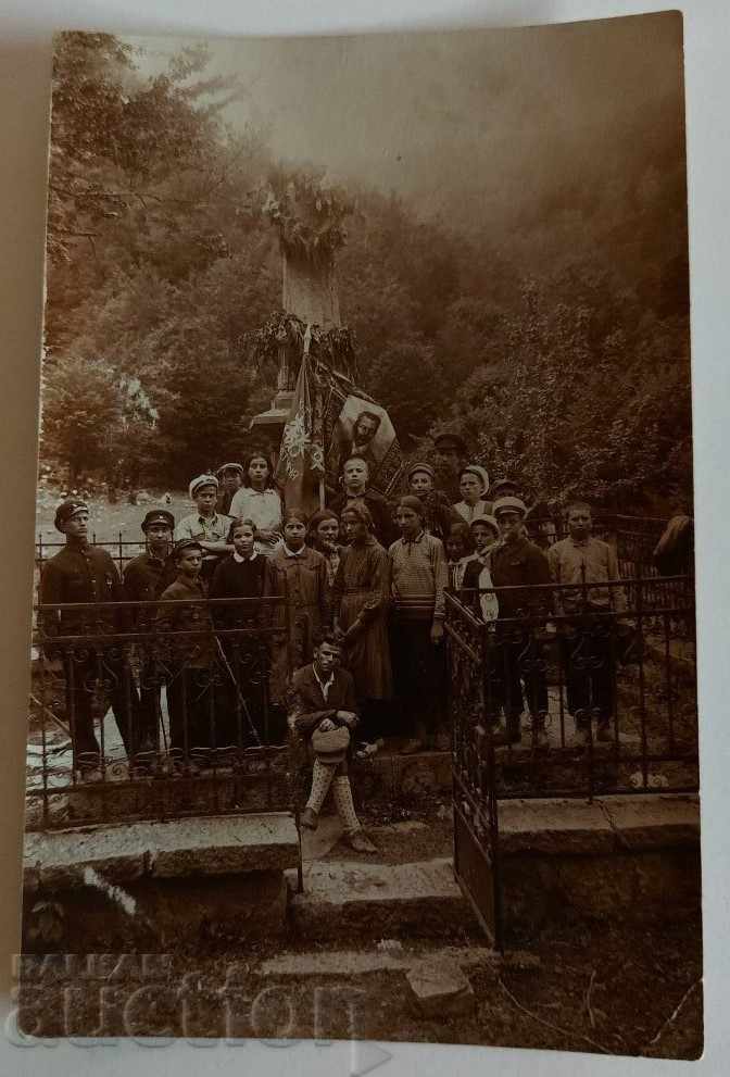 LOBNO PLACE BENKOVSKI FLAG KOSTINA MONUMENT OLD PHOTO - 5 LOBNO PLACE BENKOVSKI FLAG KOSTINA MONUMENT OLD PHOTO - 5