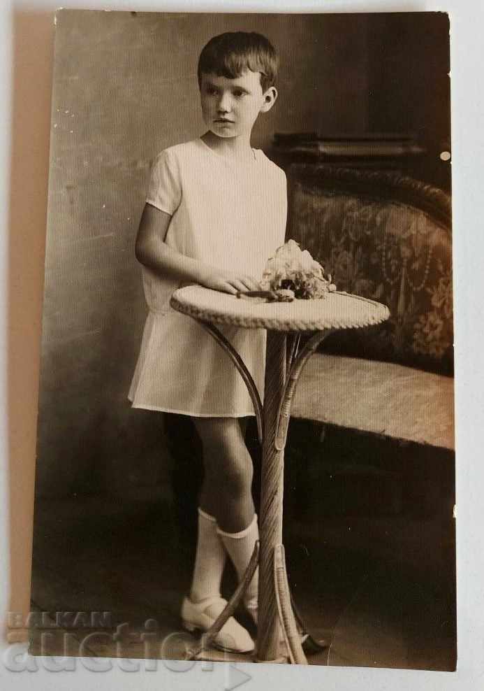1929 OLD PHOTO PHOTO KINGDOM BULGARIA CHILD GIRL with price 25.00 BGN | € 12.78 1929 OLD PHOTO PHOTO KINGDOM BULGARIA CHILD GIRL with price 25.00 BGN | € 12.78