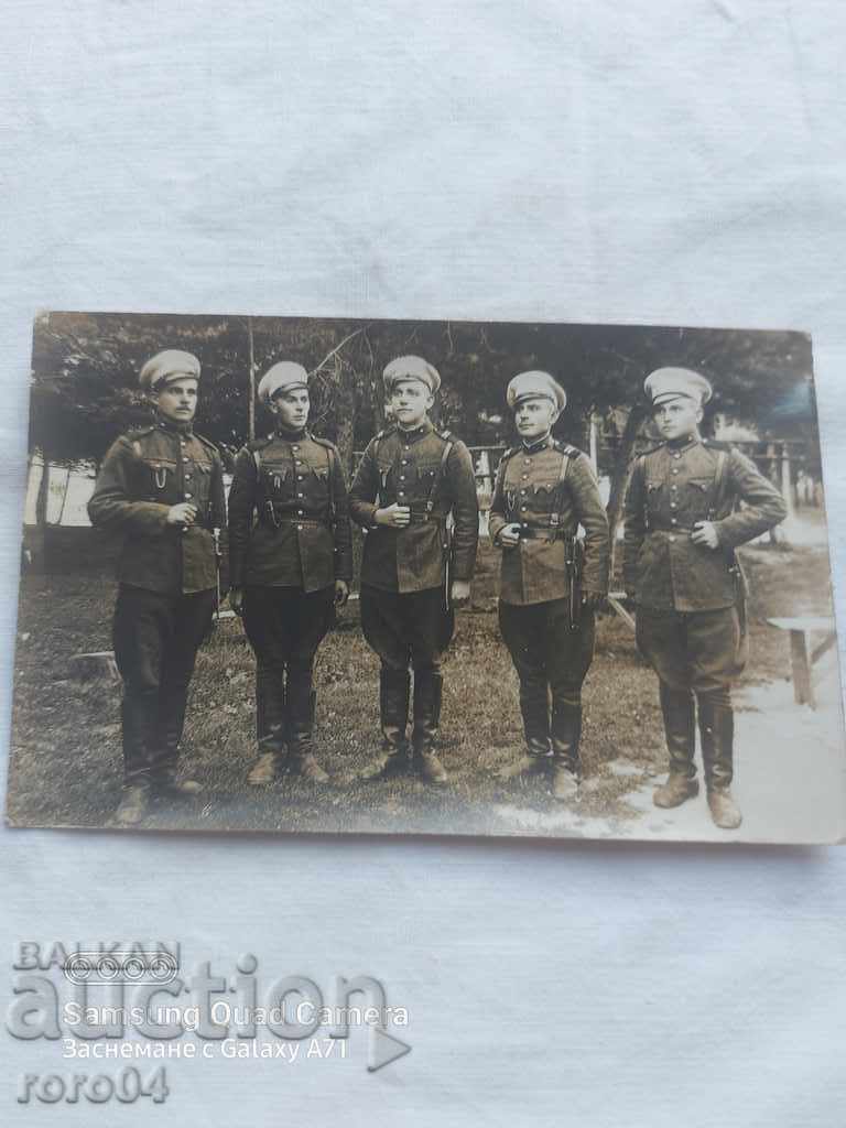 5 SOLDIERS WITH 5 MANLICHERS - 7 5 SOLDIERS WITH 5 MANLICHERS - 7