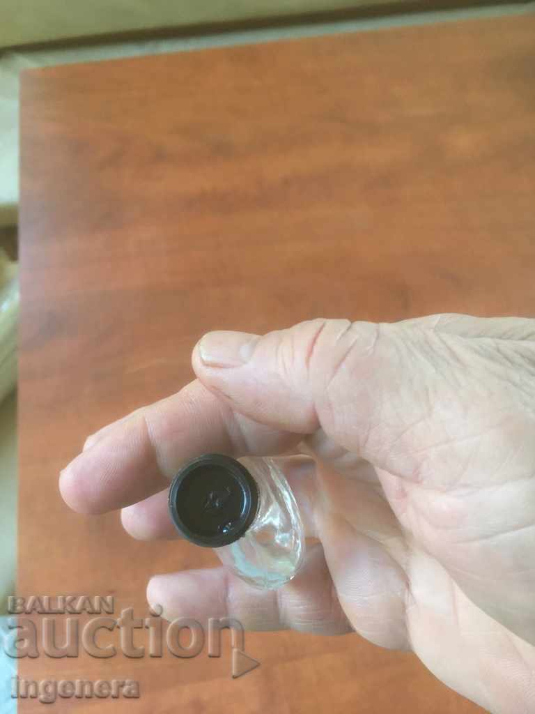 Auction PERFUME BOTTLE OF OLD GLASS Auction PERFUME BOTTLE OF OLD GLASS