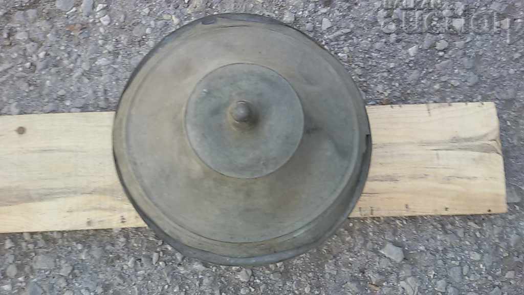 antique primitive cooking vessel copper copper with price 41.00 BGN | € 20.96 antique primitive cooking vessel copper copper with price 41.00 BGN | € 20.96