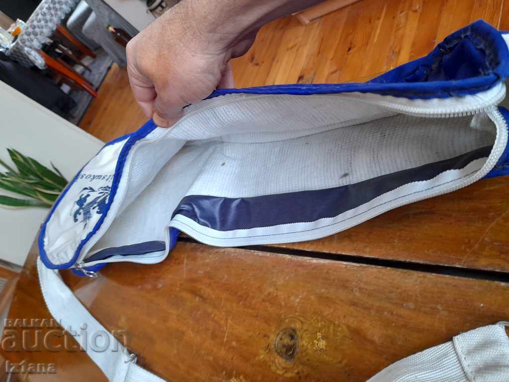 Delivery of Old tennis racket case Sofia Mitshukoshi